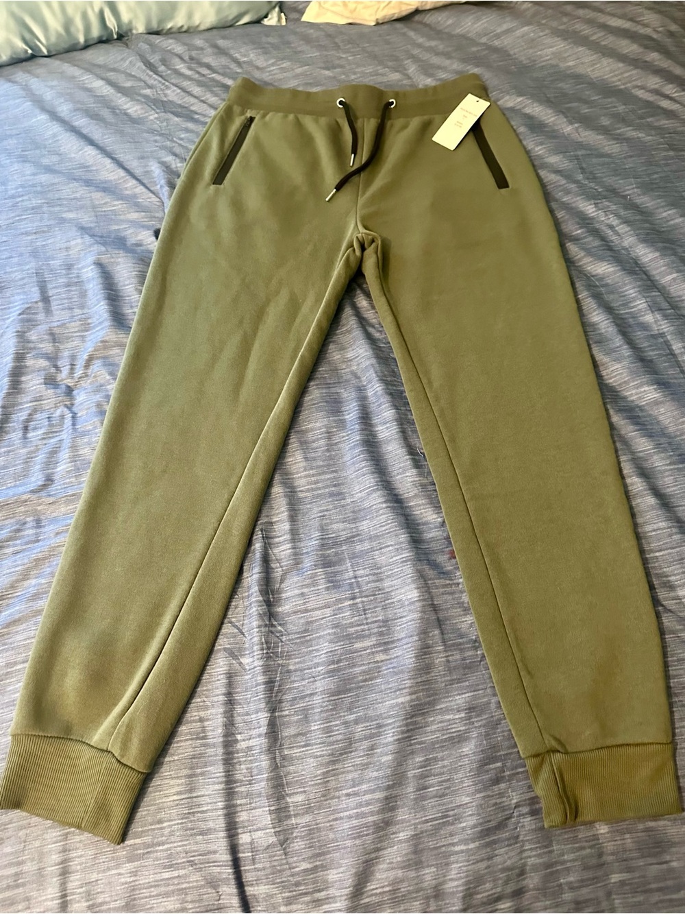 Pure Champ NWT Men’s Tech Fleece Jogger Sweatpants Matte Zip Pockets Olive L